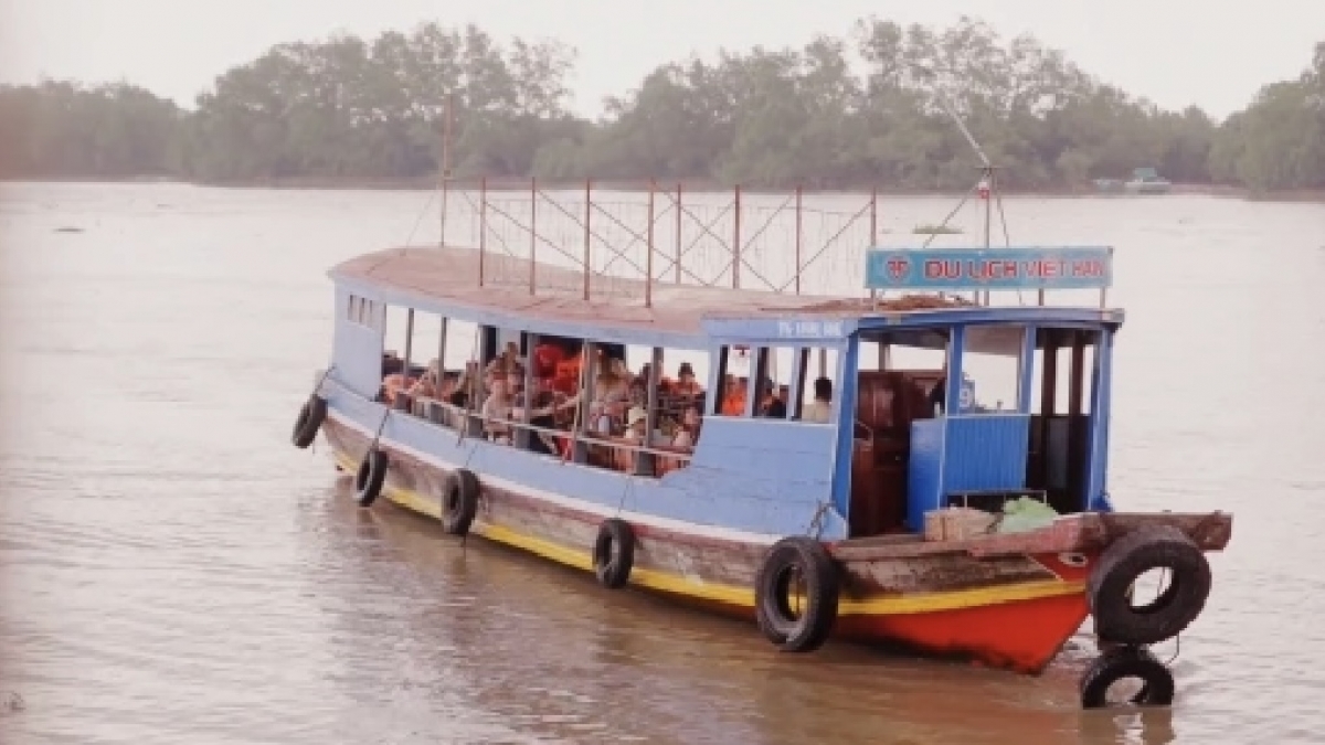 Du lịch miền Tây. Ảnh VOVnews