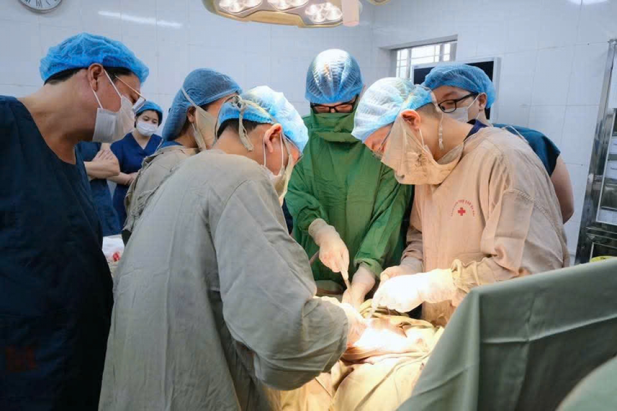 Hình ảnh sản phụ trong phòng phẫu thuật (Ảnh: BVCC)