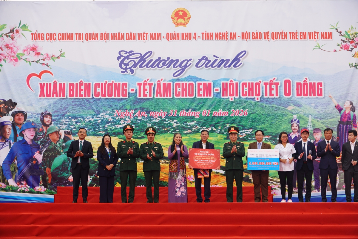 Tổng trị giá chương trình “Xuân biên cương – Tết ấm cho em – Hội chợ Tết 0 đồng” đã vận động đạt hơn 5,3 tỷ đồng với trên 1.700 đối tượng được hưởng lợi (Ảnh: BTC)