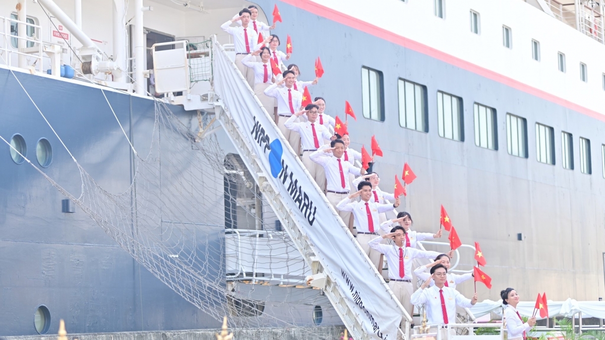 Màu cờ sắc áo đoàn thanh niên Việt Nam tham gia tàu Thanh niên Đông Nam Á-Nhật Bản 2026. Ảnh: BTC