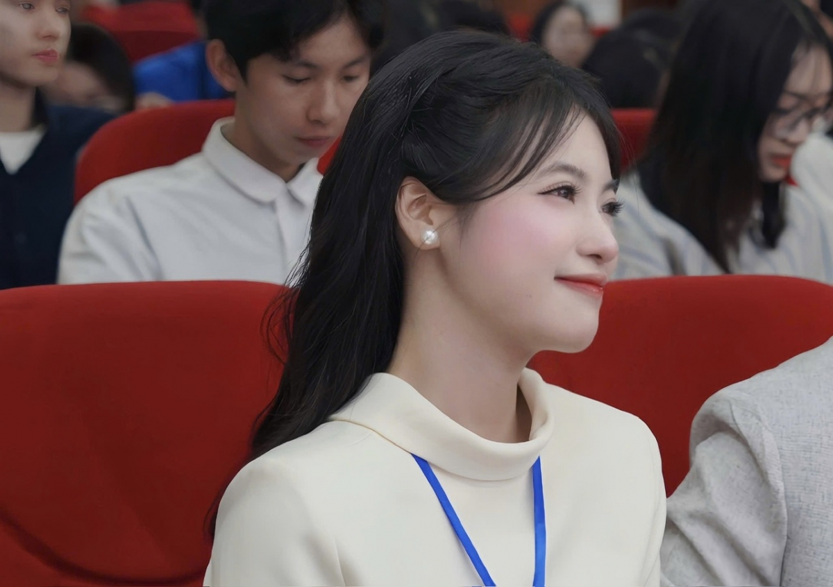 Lương Phương Nhung, sinh viên Trường ĐH Thủy lợi (Ảnh: NVCC)