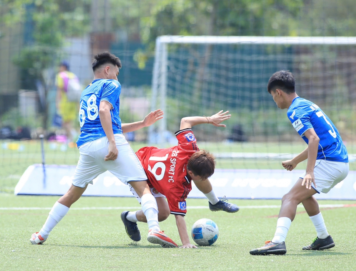 Giải bóng đá 6v6 sẽ tiếp tục đến với miền Trung và miền Nam trước khi diễn ra VCK toàn quốc (ảnh: BTC)