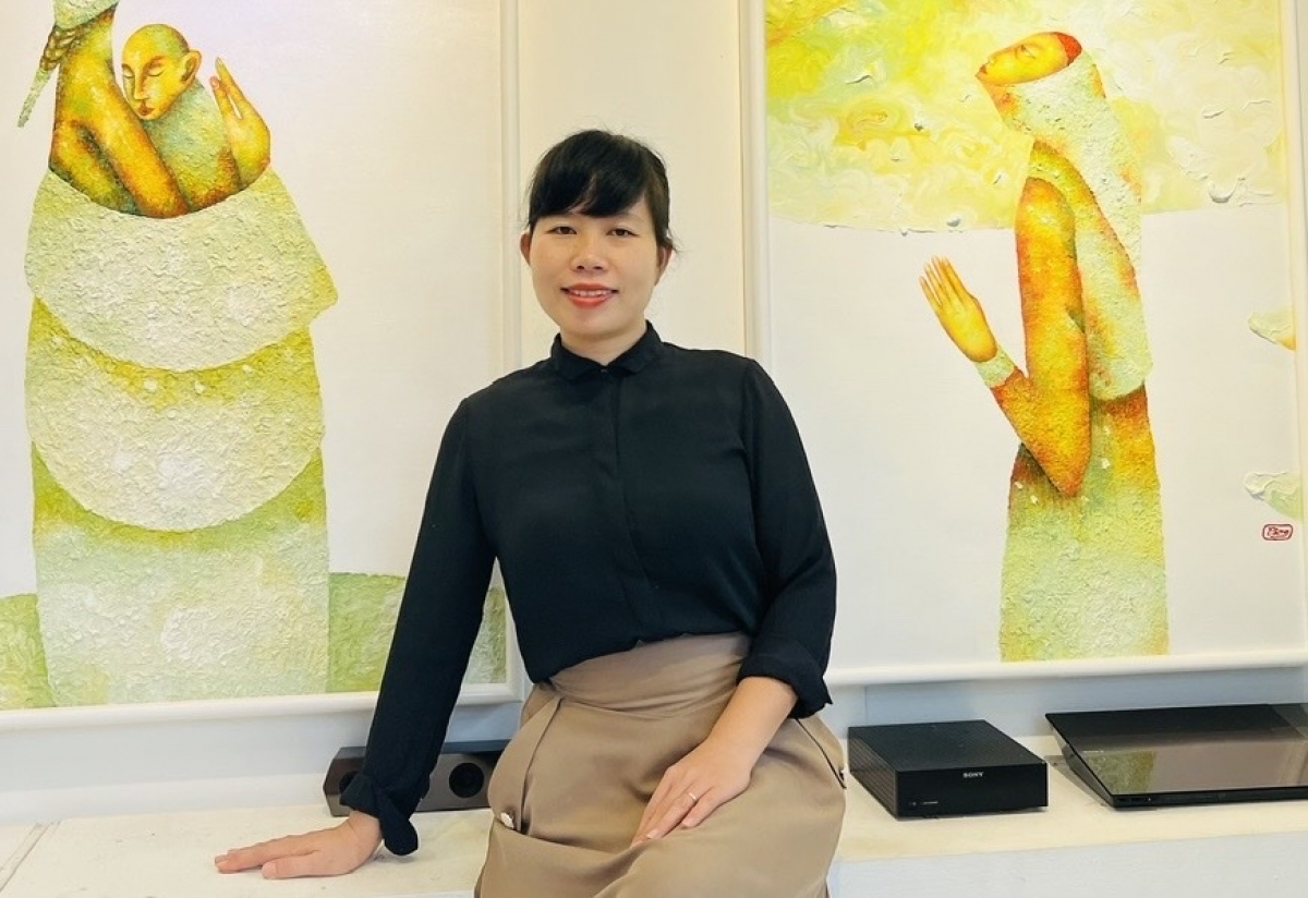 TS Lê Thị Cẩm Vân, giảng viên Khoa Ngữ văn, Trường Đại học Sư phạm - Đại học Huế (Ảnh: NVCC)