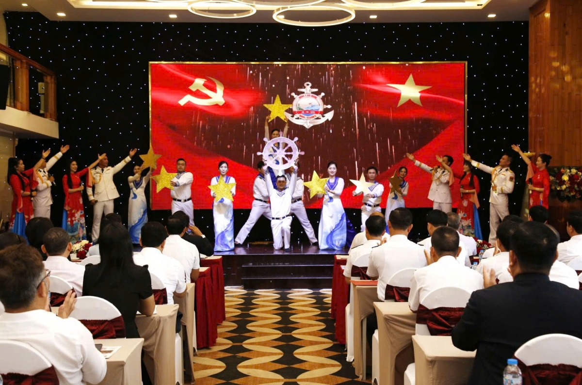 Các tiết mục văn nghệ chào mừng Hội nghị (Ảnh: CTV)