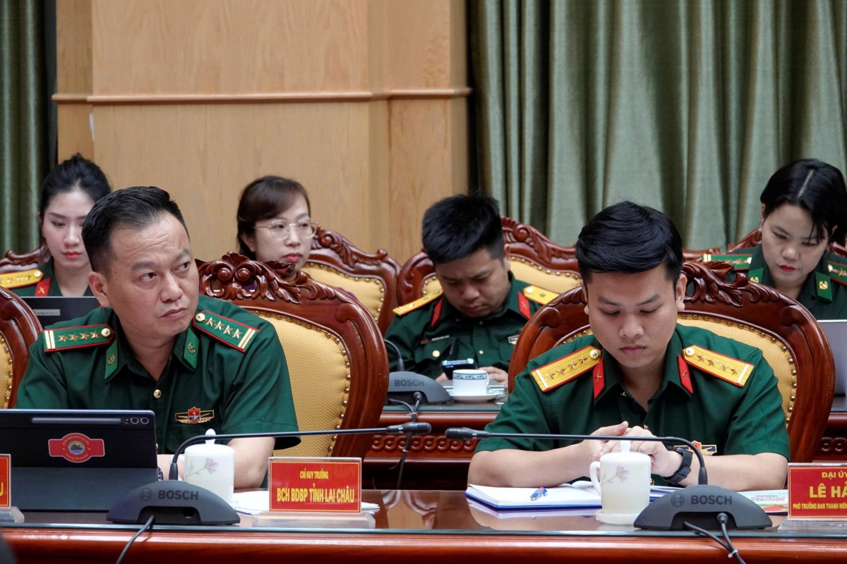 Đại tá Trương Minh Đức- Chỉ huy trưởng Ban Chỉ huy BĐBP Lai Châu tại hội nghị (Ảnh: Nguyễn Minh)