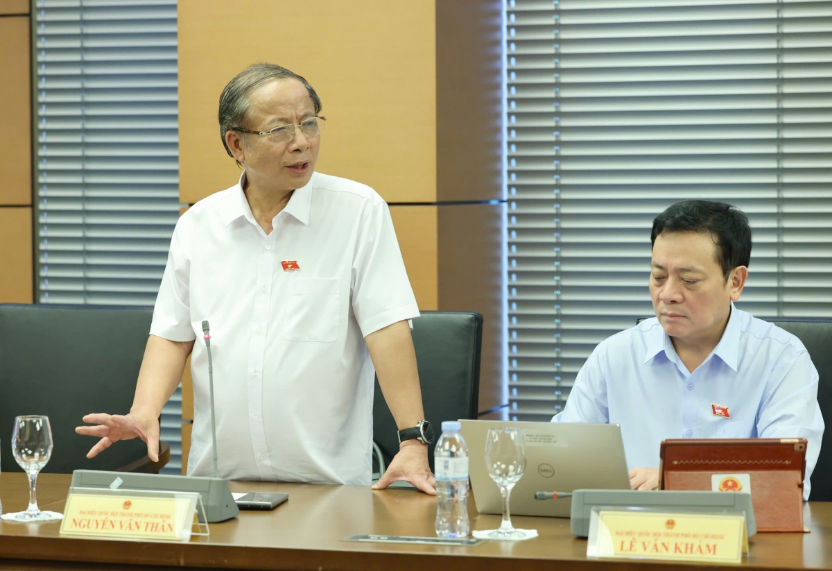 Đại biểu Nguyễn Văn Thân, đoàn đại biểu Quốc hội Thành phố Hồ Chí Minh (Ảnh: Quochoi.vn)