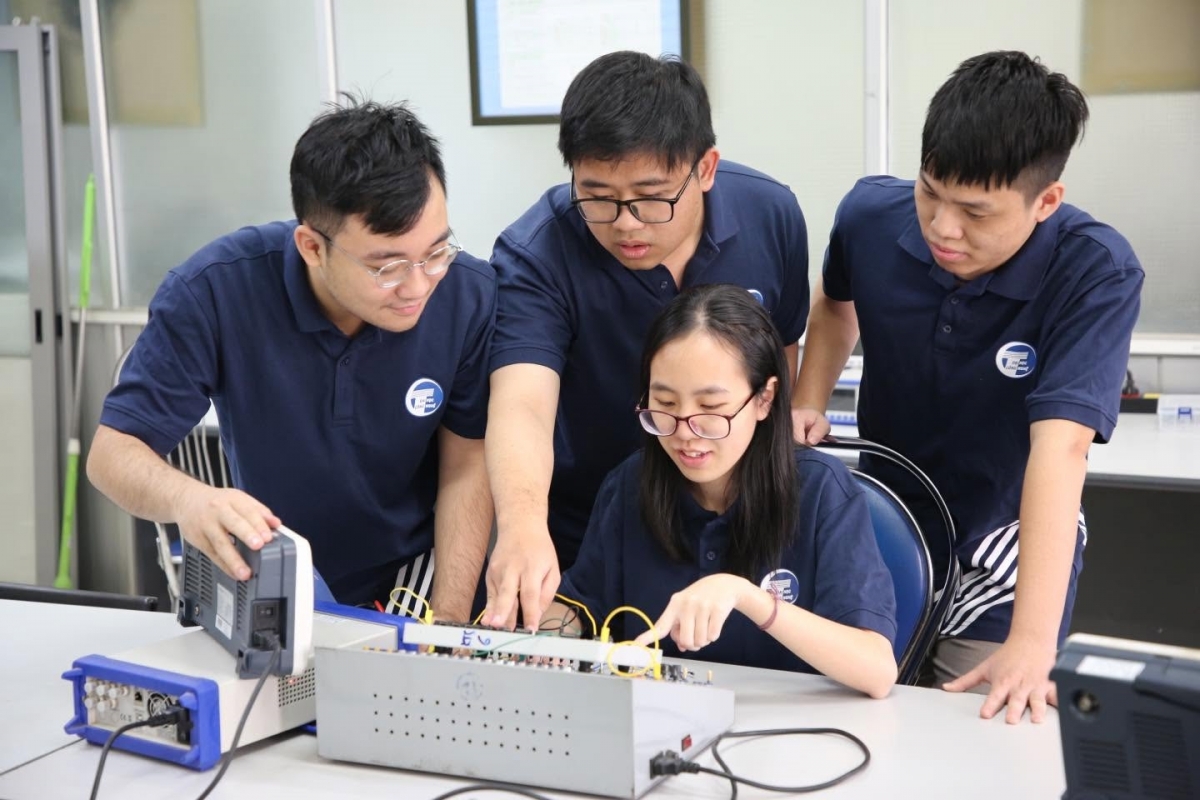 Sinh viên trường Đại học Công nghệ-ĐHQG Hà Nội (Ảnh: UET)
