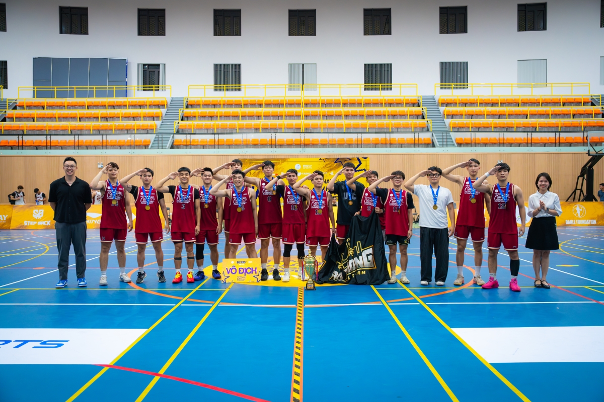 ĐH Giao thông Vận tải vô địch bảng nam khu vực phía Bắc (ảnh: BTC)