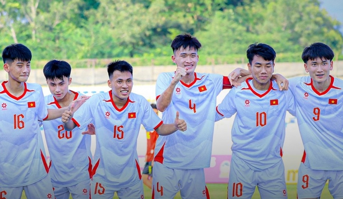 Ngôi vương khu vực sẽ củng cố niềm tin cho nhiệm vụ giành vé dự U17 World Cup sắp tới (Ảnh: VFF)