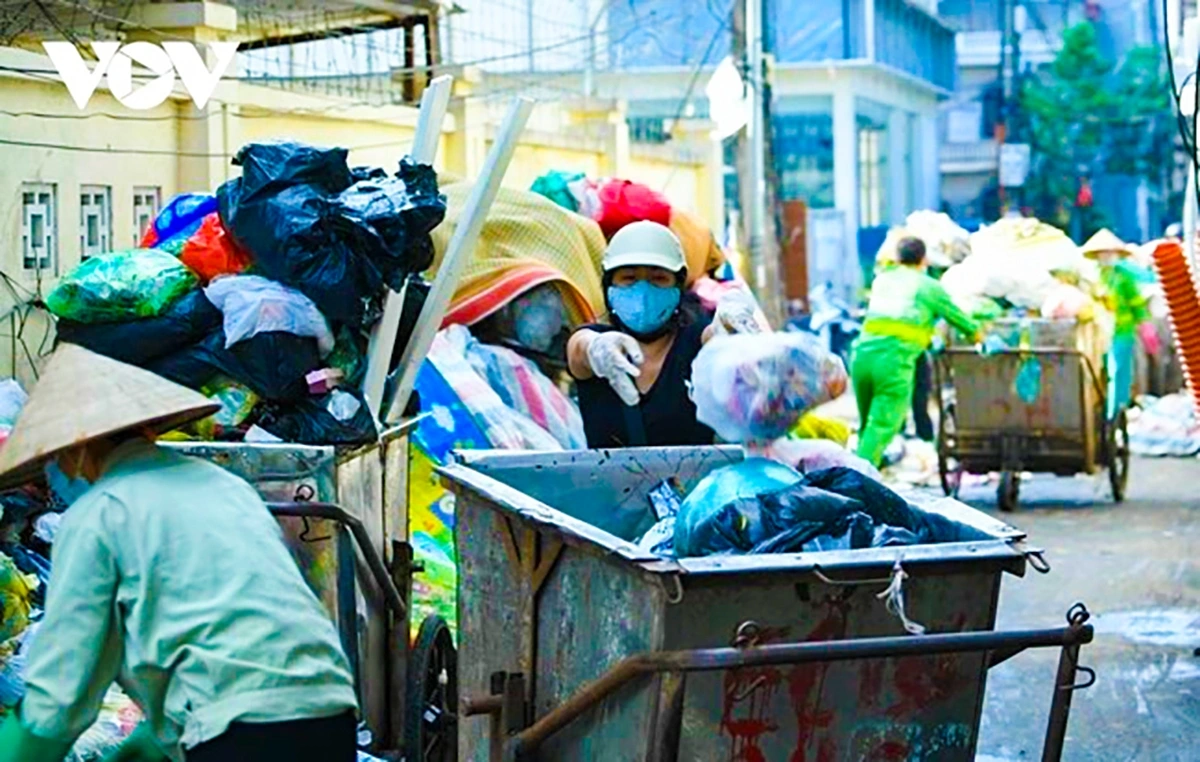 Phân loại rác thải rắn sinh hoạt tại nguồn vẫn là một thách thức