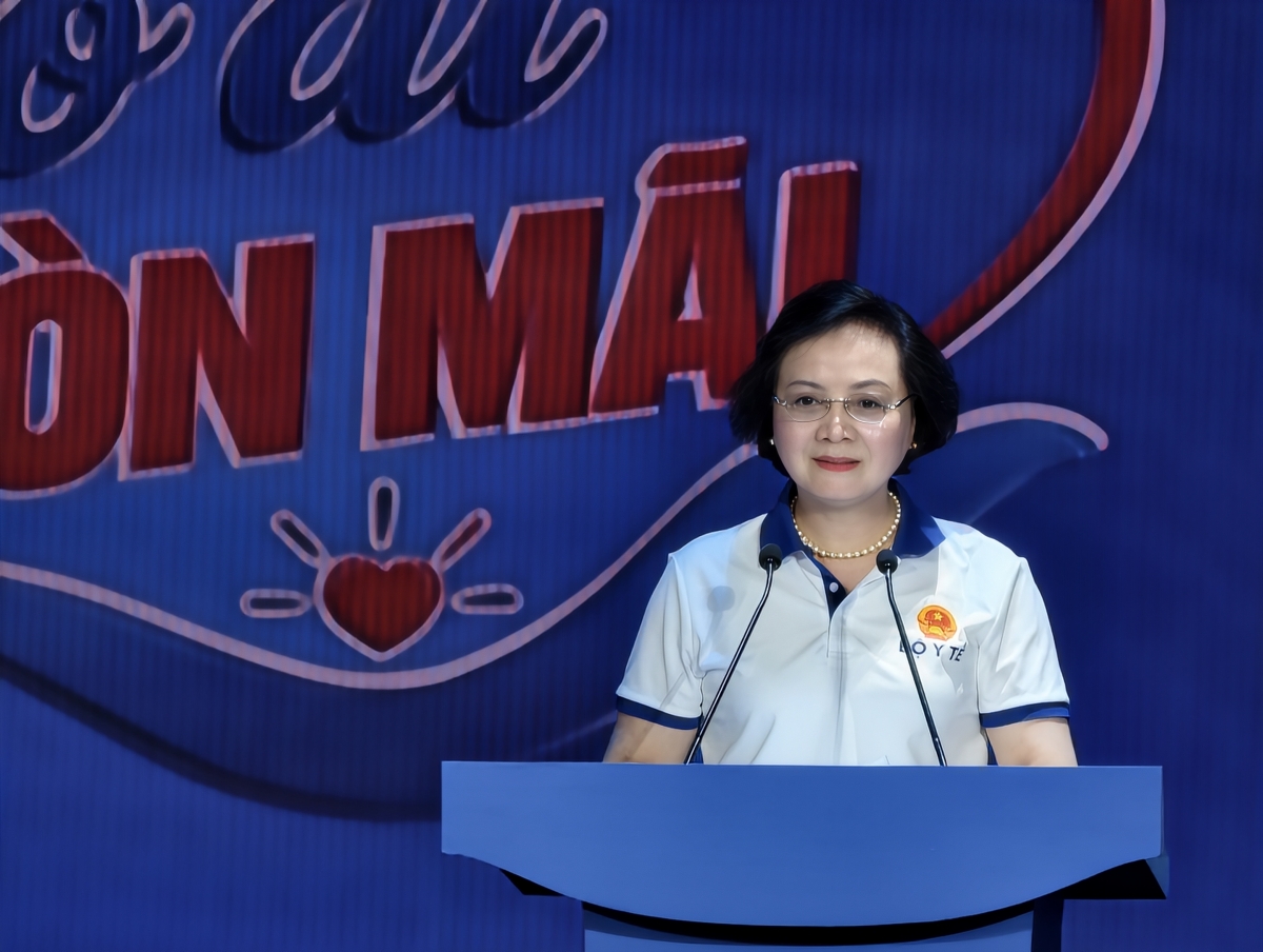 Phó Thủ tướng Phạm Thị Thanh Trà nhấn mạnh ý nghĩa nhân văn của việc hiến mô tạng. Ảnh KT