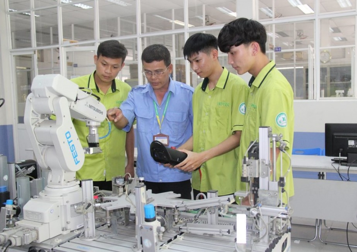 (Ảnh: Trường Cao đẳng kinh tế kỹ thuật TP. HCM)
