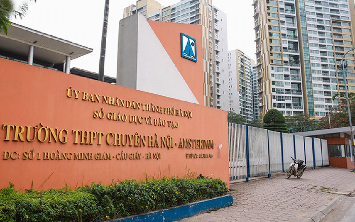 Trường THPT chuyên Hà Nội - Amsterdam. Ảnh minh họa