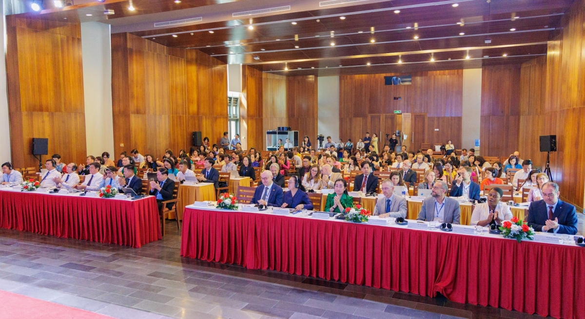 Quang cảnh diễn đàn giáo dục Pháp ngữ (Ảnh: Moet)