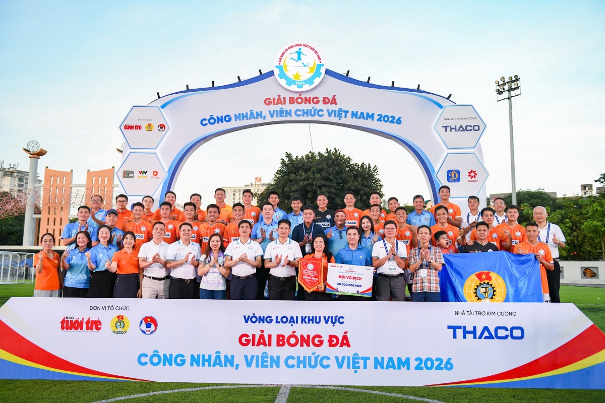Công đoàn Ngân hàng Việt Nam vô địch sau chiến thắng 4-0 ở chung kết (ảnh: BTC)
