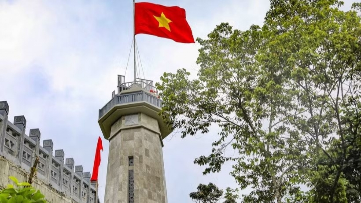 Cột cờ A Pa Chải còn là điểm nhấn về mặt cảnh quan, du lịch của xã Sín Thầu, tỉnh Điện Biên. (Ảnh:vietnamplus.vn/)