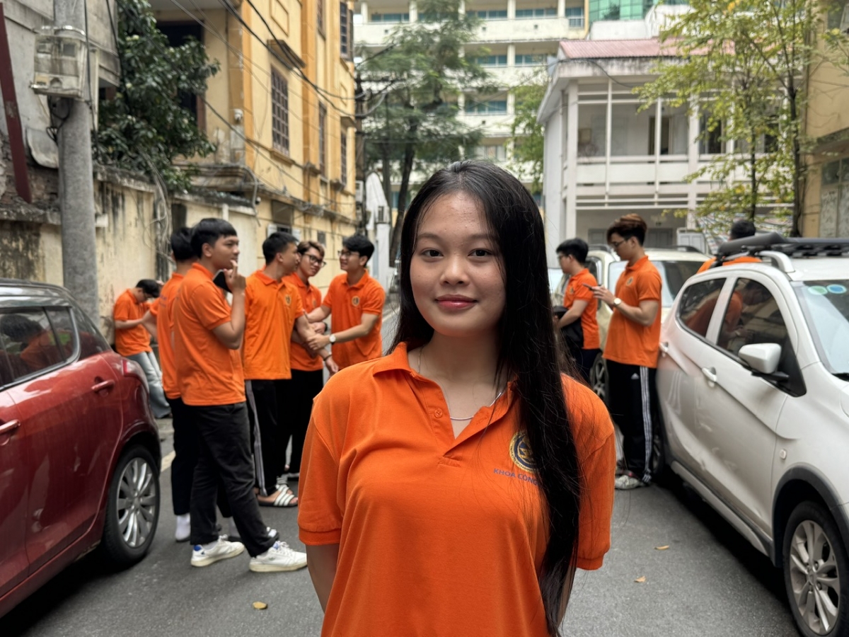  Phùng Thảo Nhi, sinh viên năm 4  khoa Công trình trường ĐH Giao thông vận tải (Ảnh: Thu Lương)