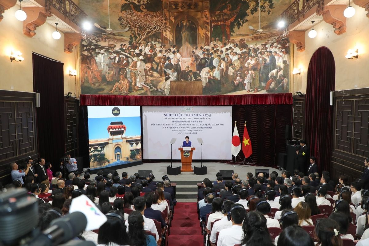 Trong bài phát biểu, Thủ tướng Nhật Bản Takaichi Sanae tin tưởng Trường ĐH Việt Nhật, ĐHQG Hà Nội sẽ phát triển thành trung tâm đào tạo nguồn nhân lực chất lượng cao.
(Ảnh: VNU)