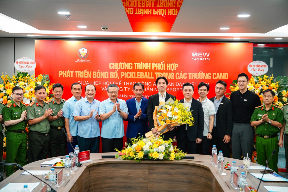 Lễ ký kết giữa Hiệp hội Thể thao CAND Việt Nam và Công ty Cổ phần New Sports (ảnh: BTC)