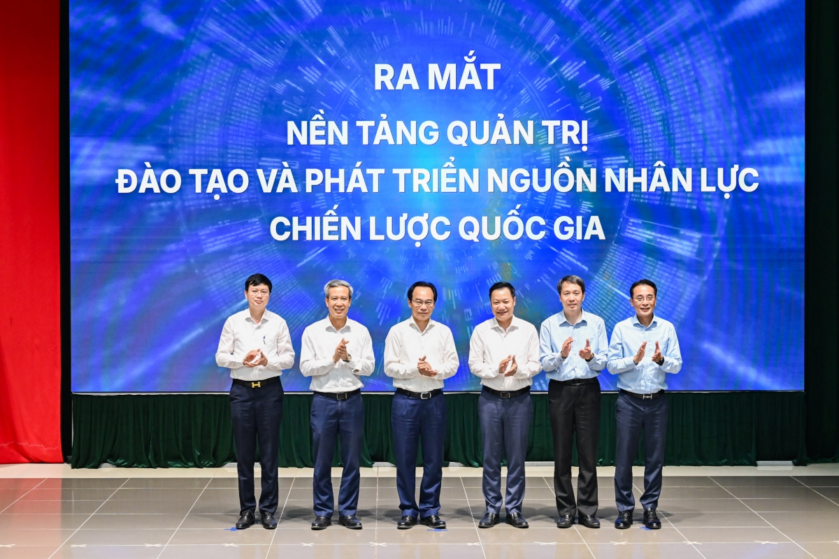 Ra mắt Nền tảng Quản trị Đào tạo và Phát triển nguồn nhân lực
chiến lược. Ảnh BTC