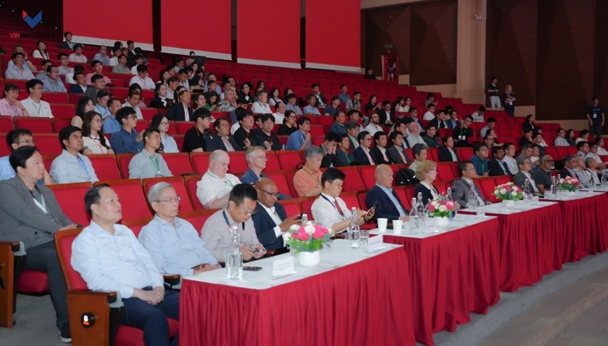Các đại biểu tham dự hội nghị Hội nghị Quốc tế ICMIT 2026 (Ảnh: VinUni)