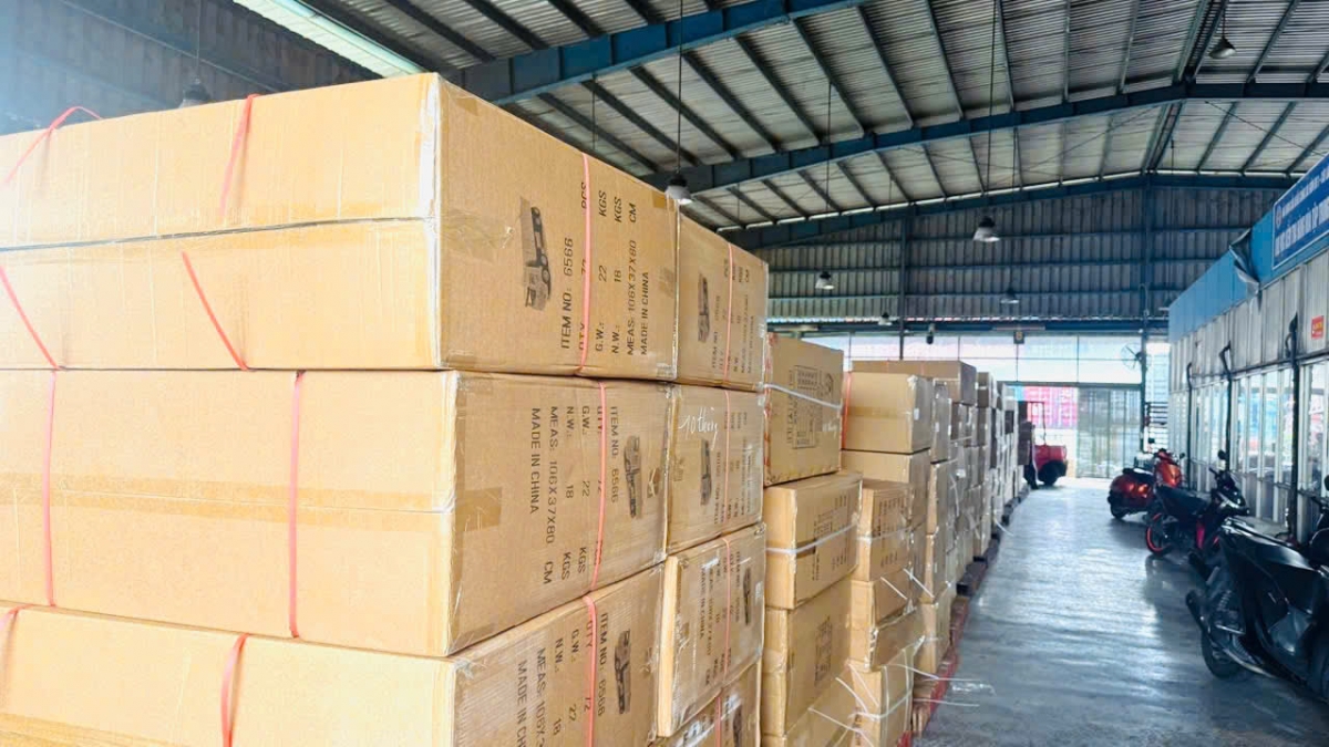 Phát hiện số lượng lớn hàng giả, xâm phạm sở hữu trí tuệ tại cửa khẩu, cảng biển - Ảnh: Cục Hải quan.