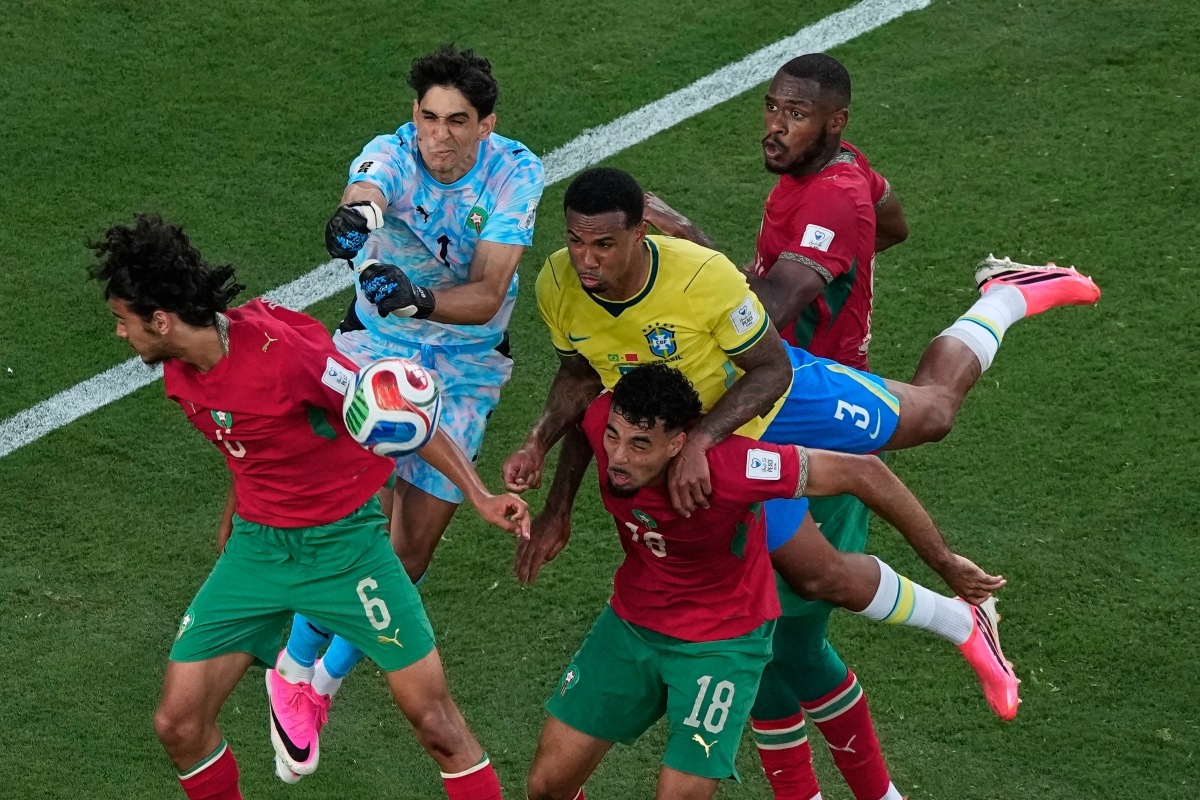 Tuy vậy không có thêm bàn thắng nào được ghi, trận đấu khép lại với tỉ số hòa 1-1 (Ảnh: AP)