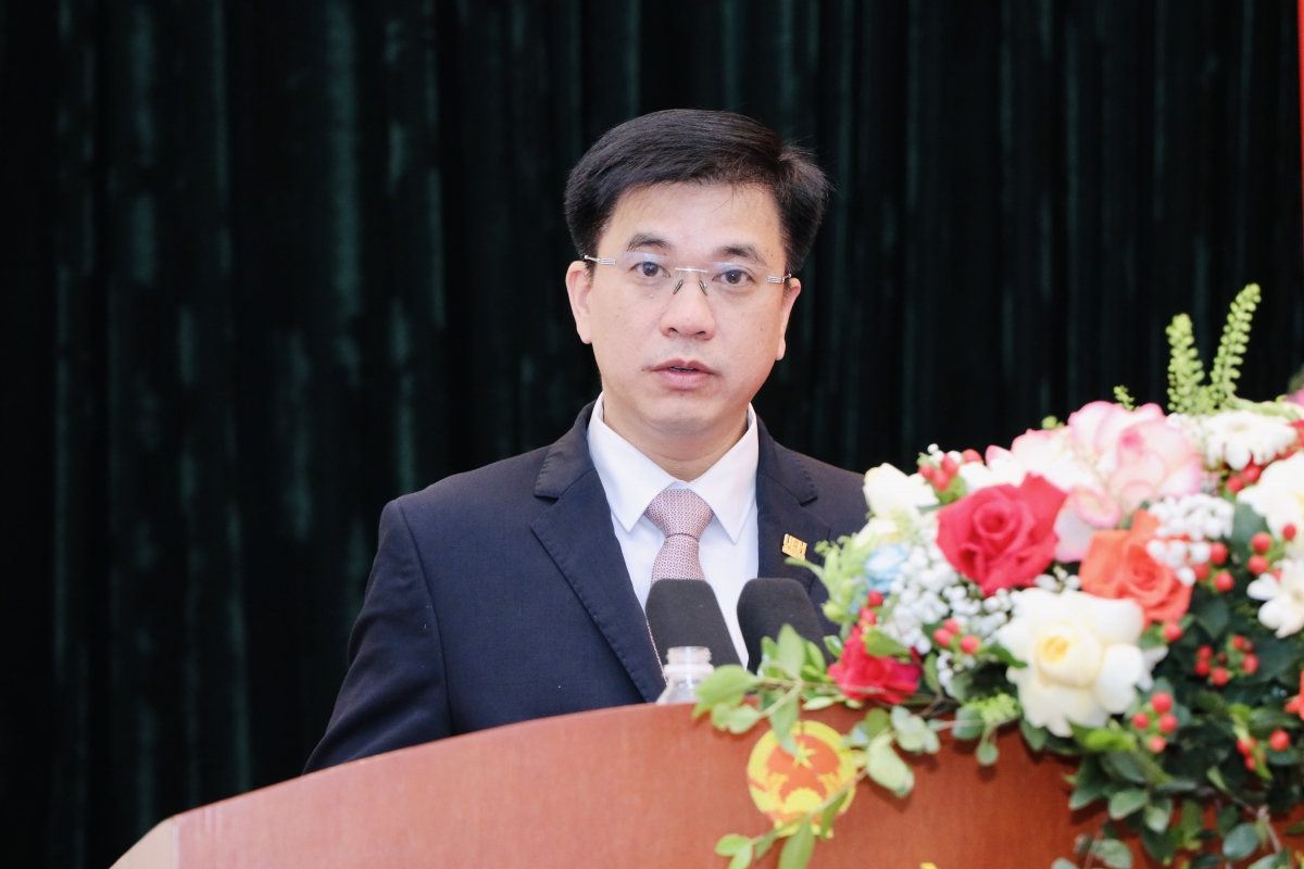 PGS.TS. Bùi Quang Hùng - Giám đốc ĐH Kinh tế Thành phố Hồ Chí Minh phát biểu tại Hội nghị
(Ảnh: MOET)
