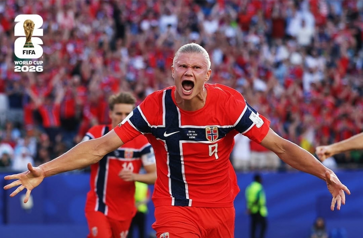 Haaland lập cú đúp ngay trong ngày ra mắt đấu trường World Cup (Ảnh: FIFA)