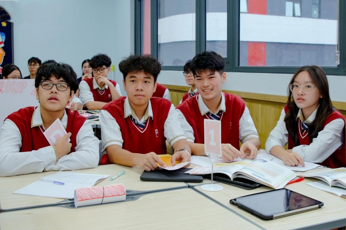 Học sinh trường Ngôi sao Hoàng Mai (ảnh: NSHM)