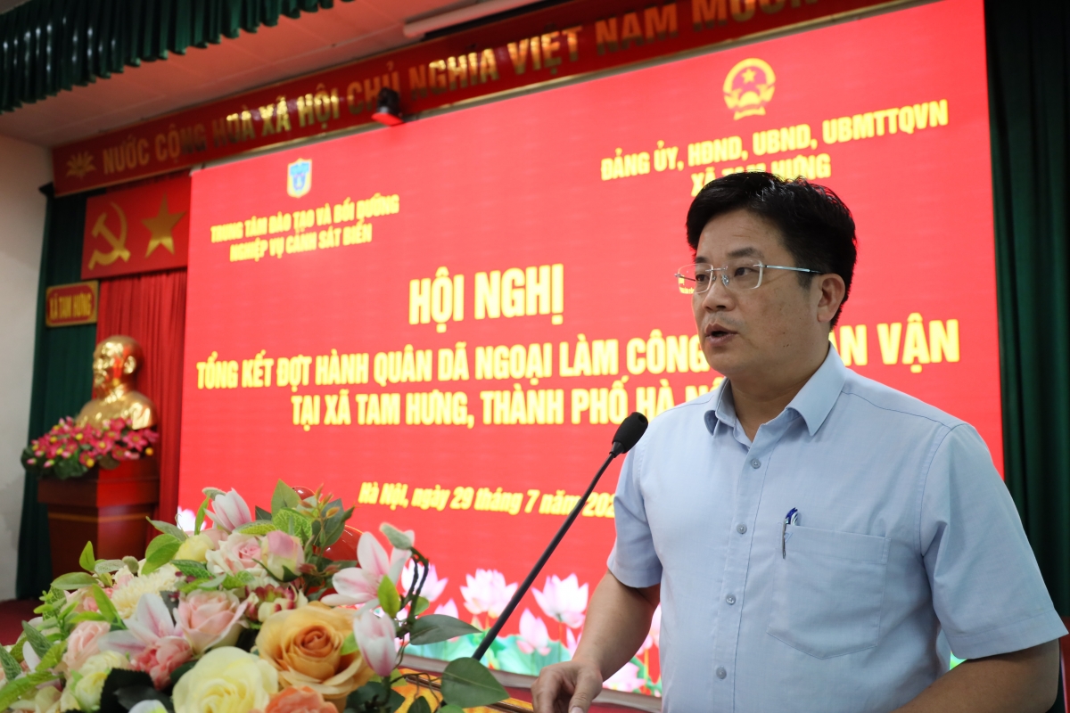 Ông Nguyễn Thành Nam- Phó Chủ tịch UBND xã Tam Hưng phát biểu tại Hội nghị (Ảnh: Văn Minh)