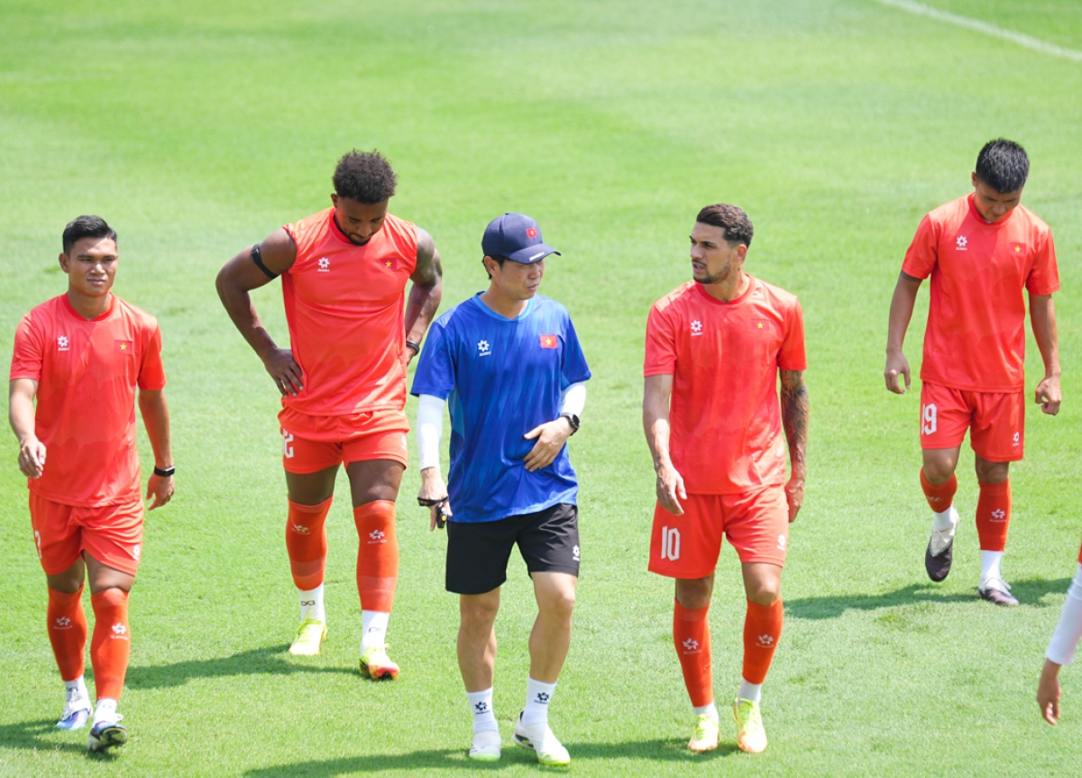 ĐT Việt Nam trở lại luyện tập hướng tới trận thắng thứ 2 tại vòng bảng ASEAN Cup 2026 (Ảnh VFF)
