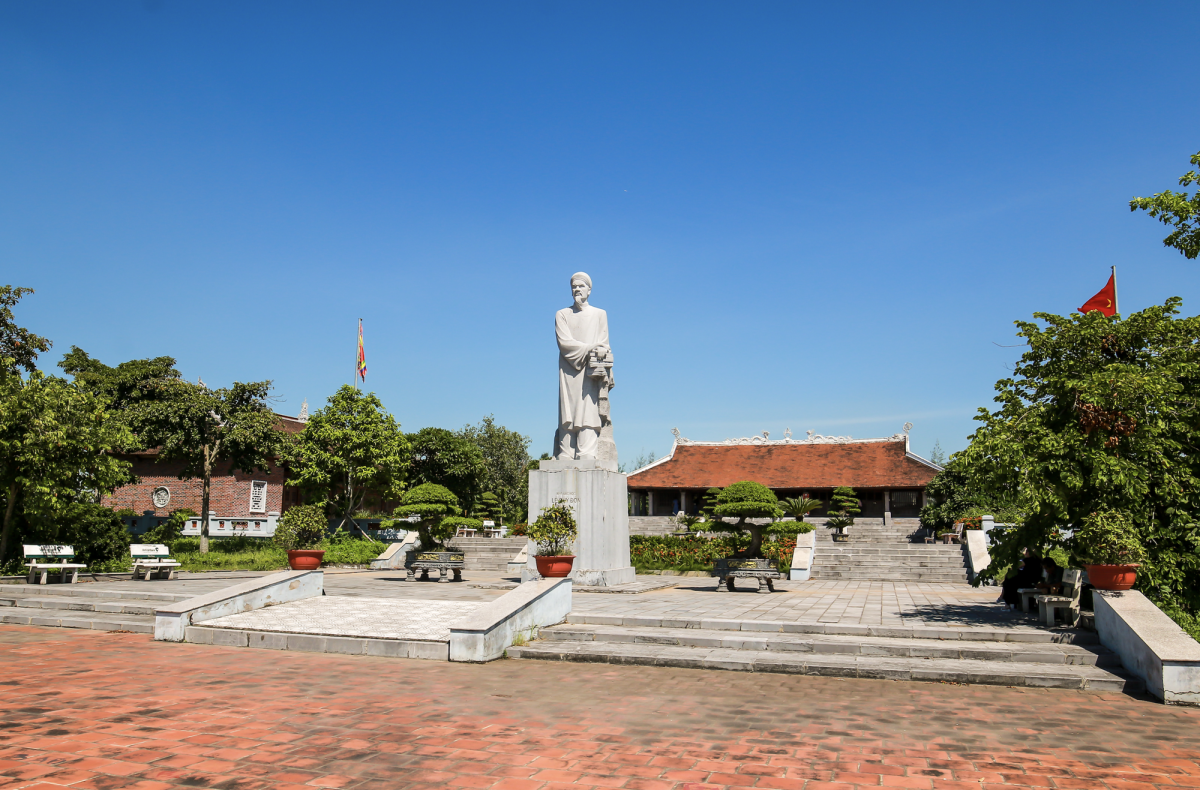 Khu lưu niệm Danh nhân văn hóa Lê Quý Đôn (Ảnh: bvhttdl.gov.vn)