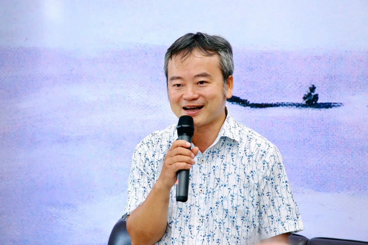 TS Đỗ Anh Vũ, chuyên gia ngôn ngữ. Ảnh: NVCC