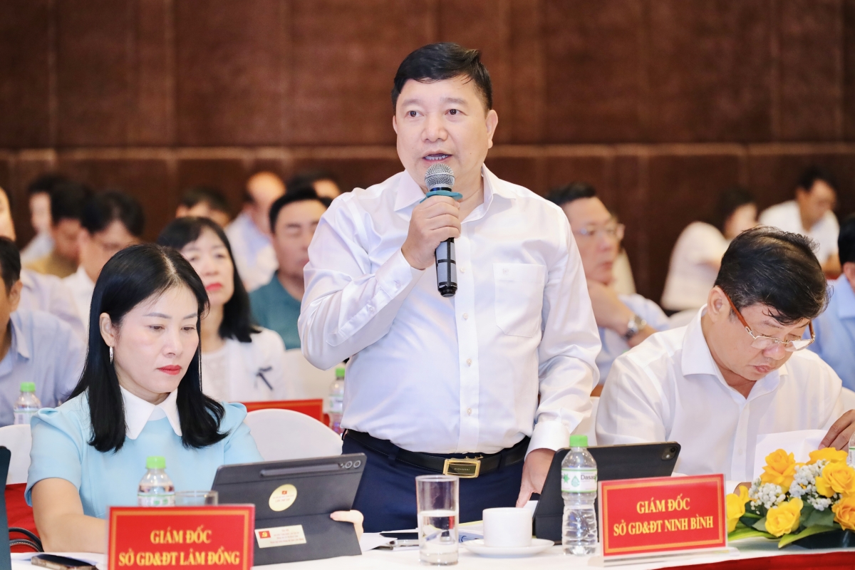 Giám đốc Sở GD-ĐT Ninh Bình Nguyễn Tiến Dũng. Ảnh: BTC