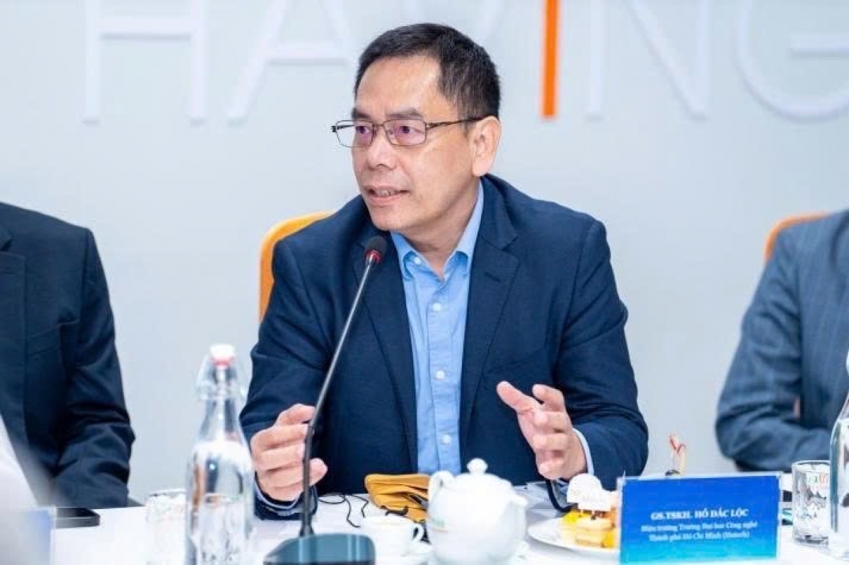 GS. TSKH Hồ Đắc Lộc - Hiệu trưởng Trường ĐH HUTECH (Ảnh: NVCC)