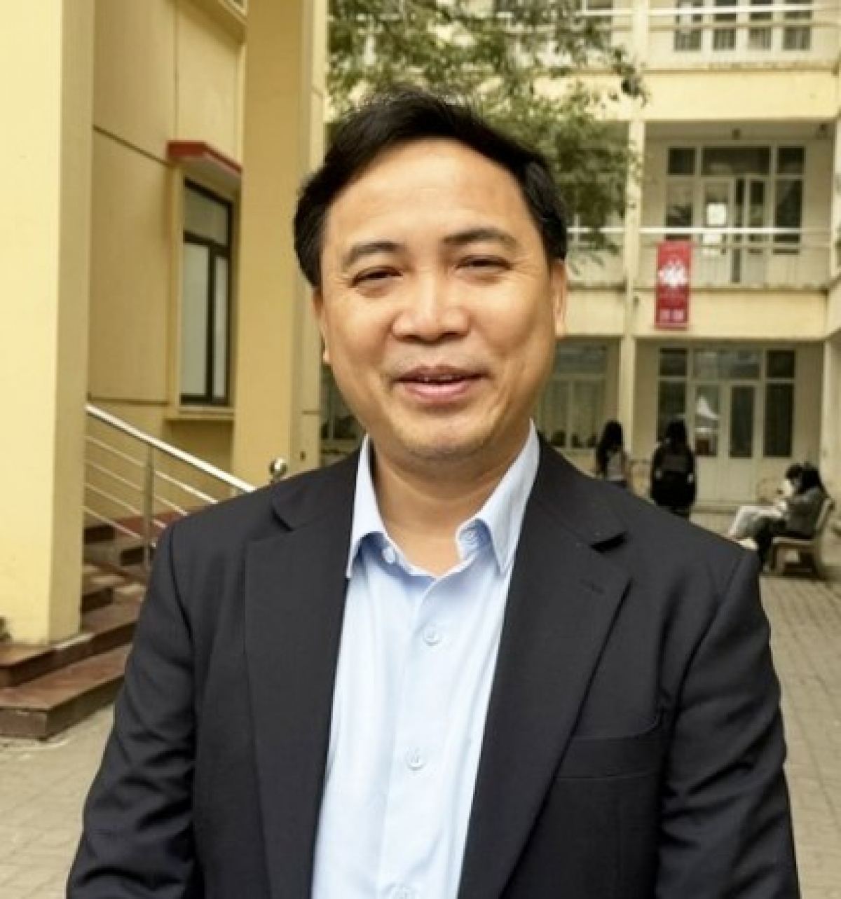 PGS.TS. Đỗ Văn Hùng - Trưởng Khoa Quản trị Thông tin, Trường ĐHKHXH&amp;NV (ĐHQGHN)
(Ảnh: Thu Lương)