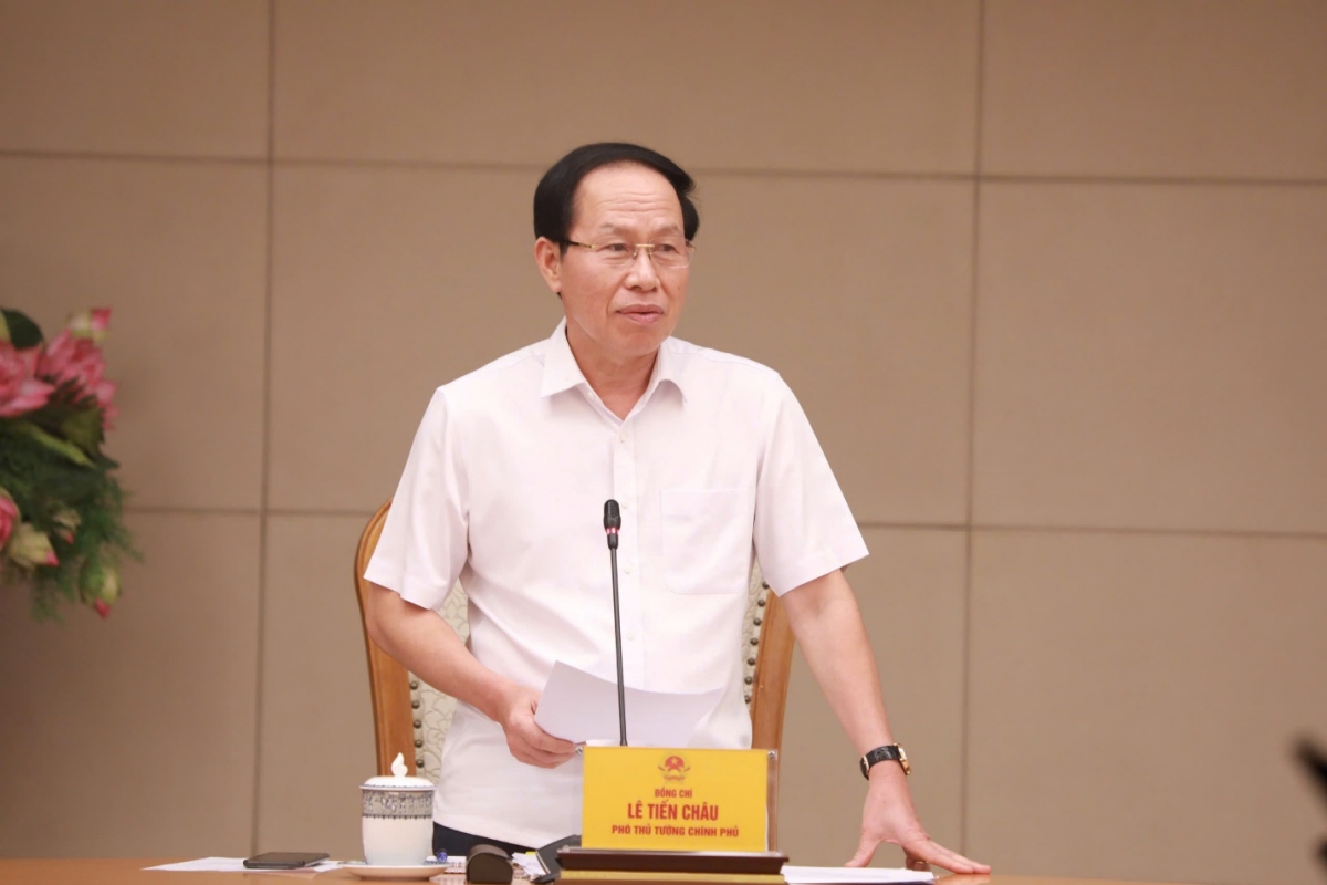 Phó Thủ tướng Lê Tiến Châu phát biểu chỉ đạo. Ảnh: Moet