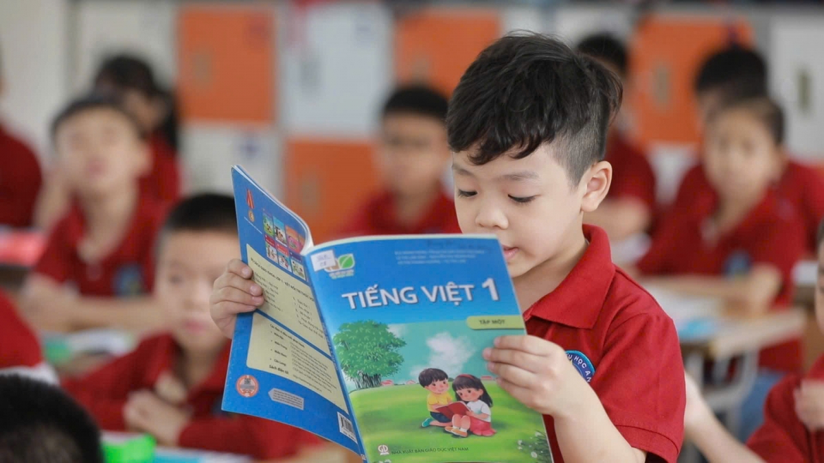 Hà Nội dự kiến miễn phí SGK năm học 2027-2028 (Ảnh: NXBGD)