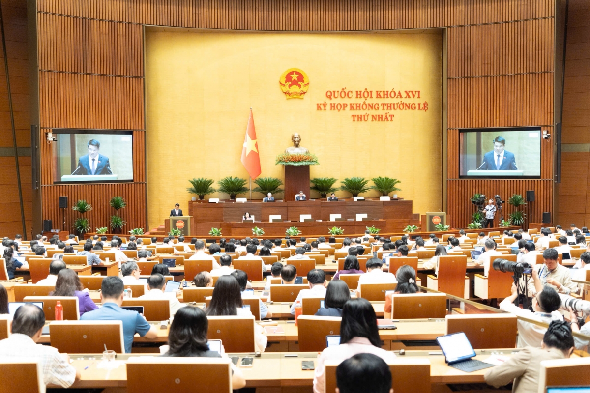 Quốc hội thảo luận tại hội trường sáng 20/08 (Ảnh Quốc hội)