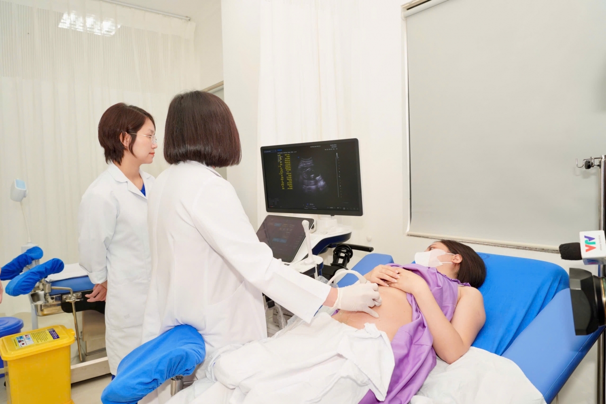 Đội ngũ chuyên gia đầu ngành chuyên khoa sản tại bệnh viện được điều phối linh hoạt giữa 2 cơ sở
Ảnh: BVCC