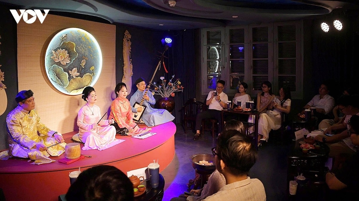Điểm đến văn hóa nghệ thuật CADAO Collective mở ra một không gian văn hóa, nghệ thuật và ẩm thực hướng tới việc tiếp biến di sản bằng tư duy sáng tạo đương đại.
