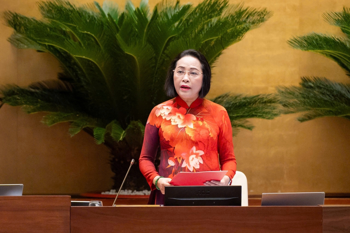 Phó Chủ tịch Quốc hội Nguyễn Thị Thanh điều hành phiên thảo luận tại hội trường về dự thảo Luật sửa đổi, bổ sung một số điều của Luật Xuất bản. Ảnh: Quốc hội