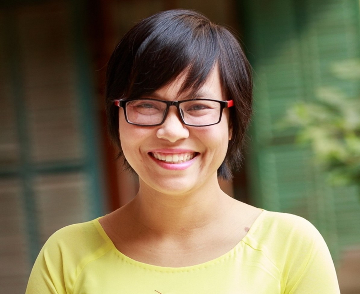 PGS.TS Nguyễn Thị Phương Thùy, giảng viên khoa Ngôn ngữ học và Việt Nam học, Trường đại học Khoa học Xã hội và Nhân văn, Đại học Quốc gia Hà Nội. Ảnh:NVCC.