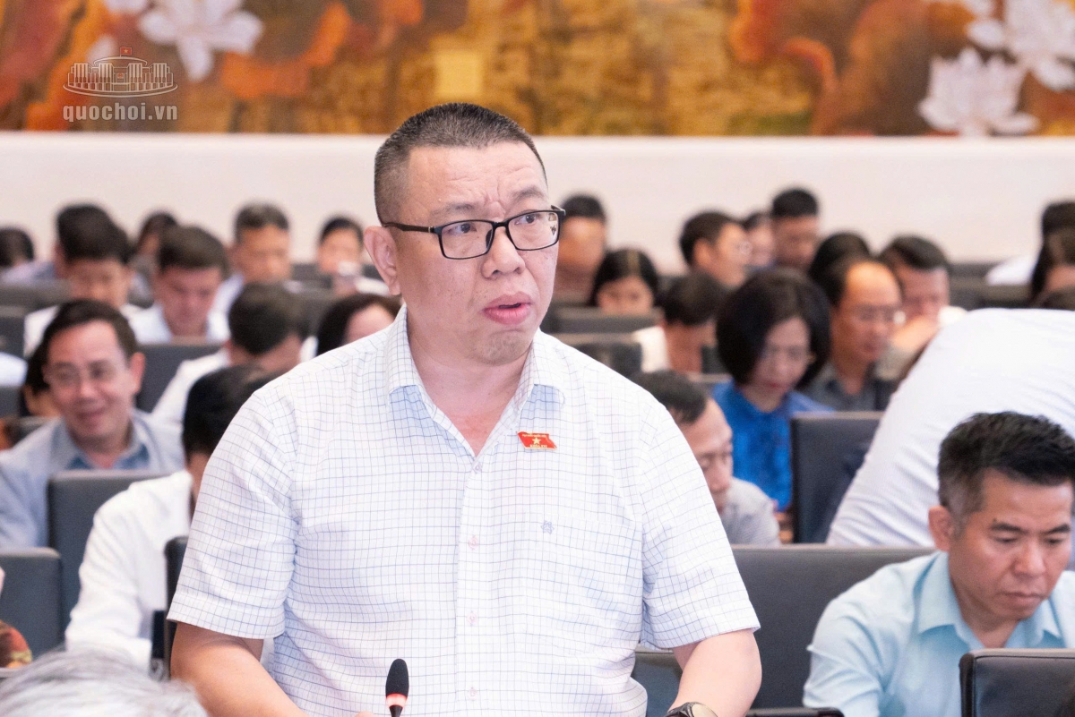 PGS.TS Trần Mạnh Huy "Với trải nghiệm chính mình tôi muốn nói một điều rất đơn giản: Người khuyết tật không cần xã hội làm thay tất cả, điều chúng tôi cần là một môi trường công bằng để có thể tự làm, tự lựa chọn, tự chịu trách nhiệm và cống hiến bằng năng lực của mình" - Ảnh: NVCC