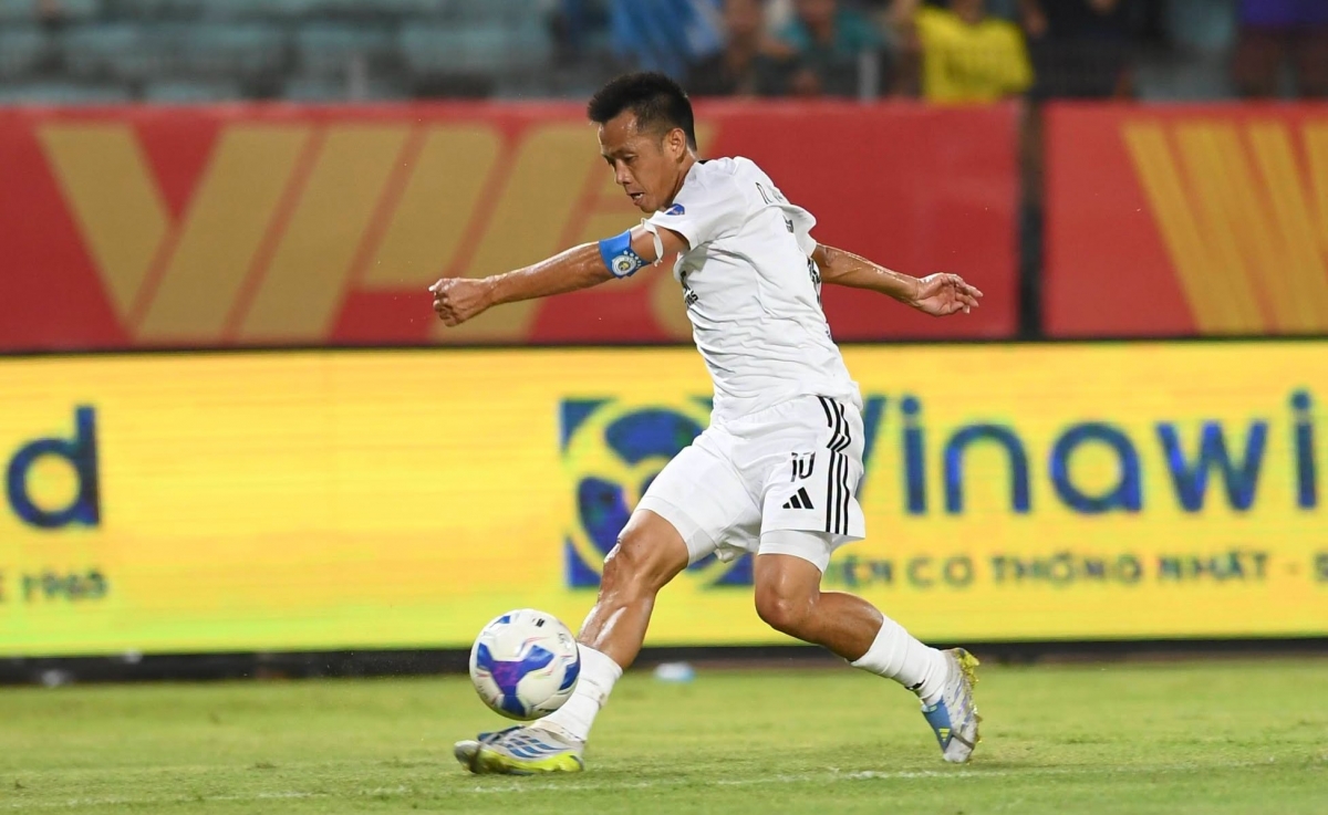 Thủ quân Văn Quyết đóng góp một kiến tạo (Ảnh: Hà Nội FC)
