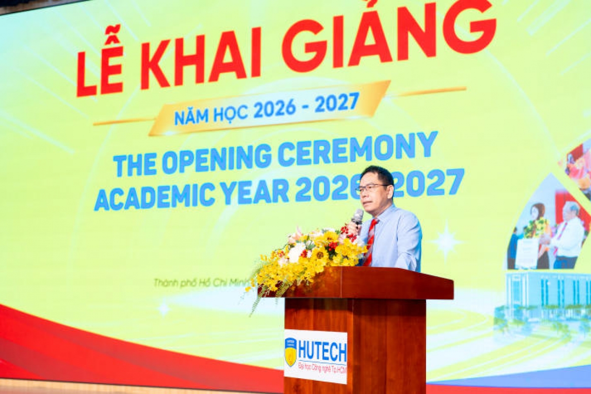 GSTSKH Hồ Đắc Lộc, hiệu trưởng HUTECH (Ảnh: HUTECH)