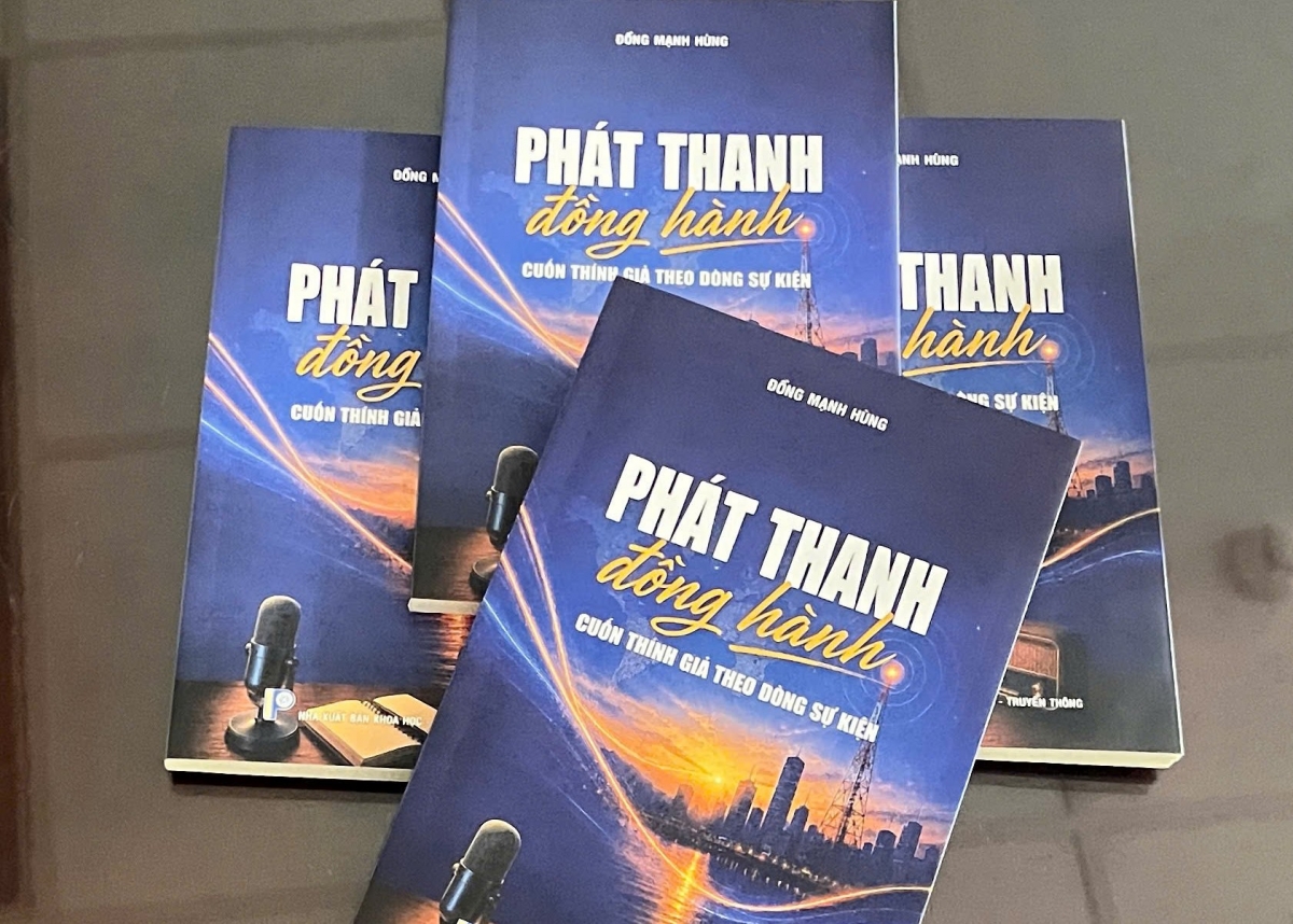 "Phát thanh đồng hành – Cuốn thính giả theo dòng sự kiện" giới thiệu một cách thức sản xuất chương trình phát thanh hiện đại được phát triển mạnh mẽ trên thế giới.