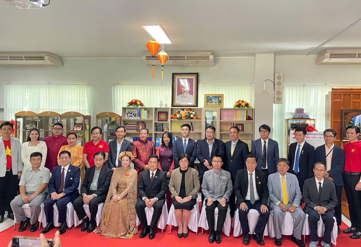 Lễ khai mạc Thư viện Việt Nam tại Trung tâm Việt Nam học (Ảnh USSH)