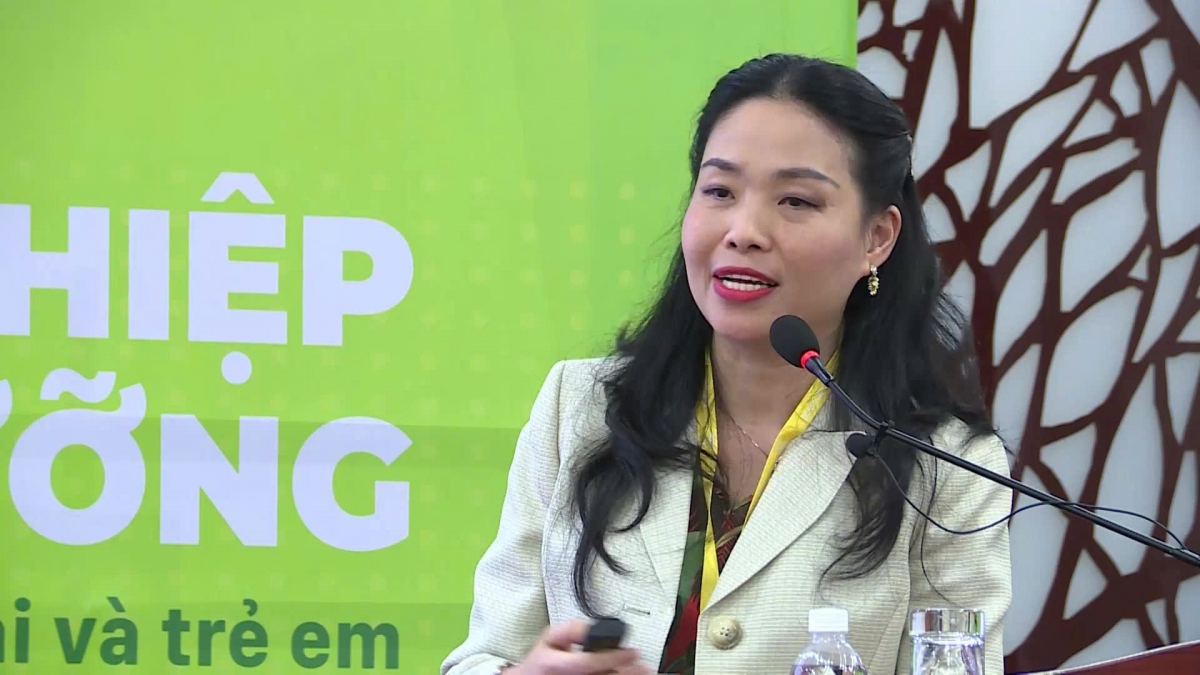 TS.BS Phan Bích Nga – Trưởng khoa Khám tư vấn dinh dưỡng trẻ em, Viện dinh dưỡng,
Bộ Y tế, Chủ tịch Chi hội Dinh dưỡng Nhi. Ảnh: BSCC.